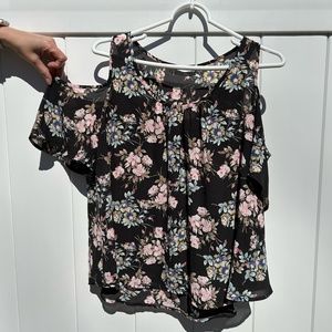 Lush black floral cut-out shoulder shirt, size M